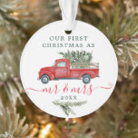 Acrylic First Christmas Ornaments - Mr. und Mrs. Ornament<br><div class="desc">Erinnern Sie sich an diesen besonderen Urlaub für die Neuvermählten mit diesem schönen Weihnachtsschmuck! Editieren Sie einfach alle Informationen inklusive Datum und Foto auf der Rückseite.</div>