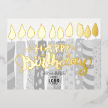 Add Logo Fun Gray Candles Business Happy Birthday Folien Feiertagspostkarte<br><div class="desc">Feiern Sie einen Geburtstag mit einer lustigen, individuellen Logo-Geburtstagskarte mit knackiger Hand gezeichnete zehn graue Kerzen. Die goldene oder silberne Beleuchtung und die handgeschriebene Schrift kennzeichnen die Happy Birthday Nachricht. Dies ist eine stilvolle und lustige Art, Kunden, Mitarbeitern und Geschäftspartnern Happy Birthday zu erzählen. Ersetzen Sie Ihr Logo hier mit...</div>