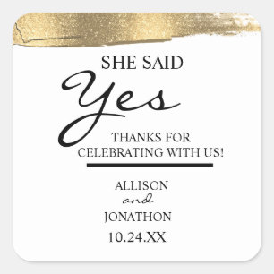 Add Name Sie Sagte Ja Gold Glitter Verlobung  Quadratischer Aufkleber