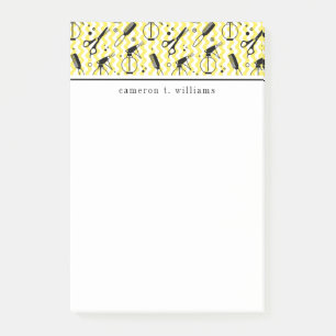 Addieren Sie Ihr Namens  gelbes Post-it Klebezettel