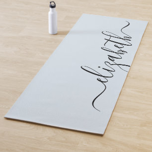 Addieren Sie Ihr Namens  Handschrifts-Pastellblau Yogamatte