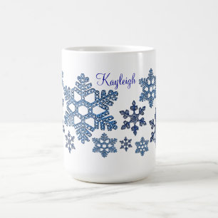 Addieren Sie Ihre Namensschneeflocke-Tasse Kaffeetasse
