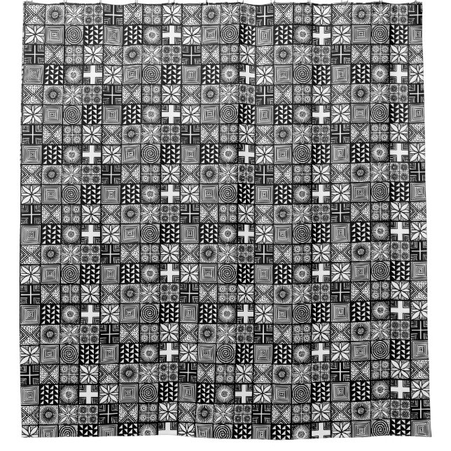Adire Pattern - Schwarz und Weiß Duschvorhang (Vorderseite)