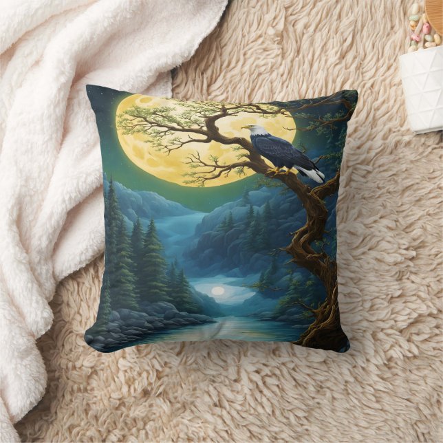 Adler auf Vollmond über dem Fluss Kissen (Decke)
