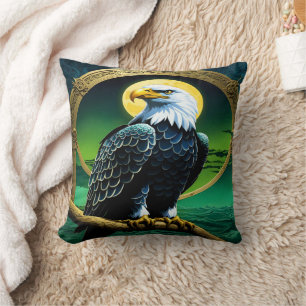 Adler auf Zweig unter dem Moonlit Himmel Kissen