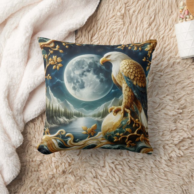 Adler auf Zweig unter Vollmond Kissen (Decke)
