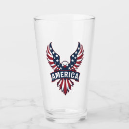Adler in den Farben der amerikanischen Flagge. Glas