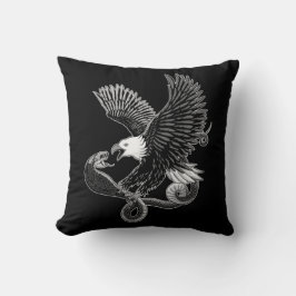 Adler und Schlange Kissen