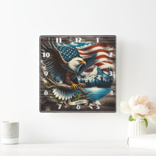 Adler unter amerikanischer Flagge Quadratische Wanduhr