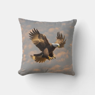 Adler-Wurfkissen mit goldenem Himmel Kissen