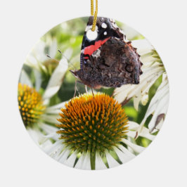 Admiral Butterfly auf Blume Keramik Ornament