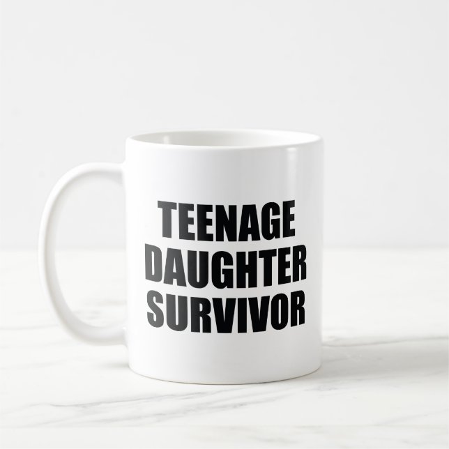 Adolescent Fille Survivante Café Mug (Gauche)