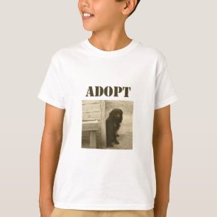 Adoptieren Sie Streuhund T-Shirt