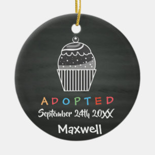Adoptiert Cupcake - Individuelle Name Datum Keramik Ornament