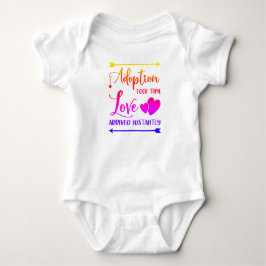 Adoption nahm Zeit, Liebe passierte sofort Baby Baby Strampler