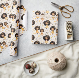 Adorable African American Girl mit goldenen Blume Geschenkpapier