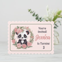 Adorable Baby Panda Bär mit Blume
