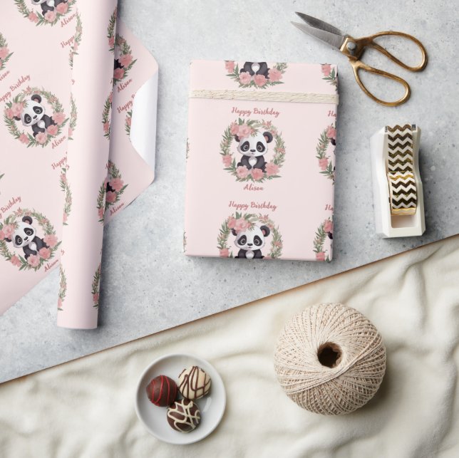 Adorable Baby Panda Bär mit Blume Geschenkpapier (Kunsthandwerk)