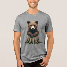 Adorable Bären Cub sitzend auf Baumstumpf Tri-Blend Shirt