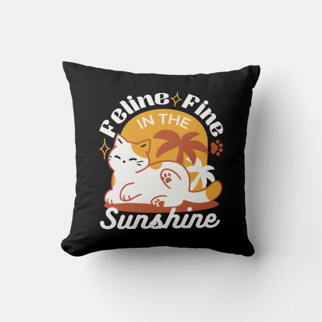 Adorable Cat Relaxen in der Sonne - Sommergäste Kissen (Vorderseite)