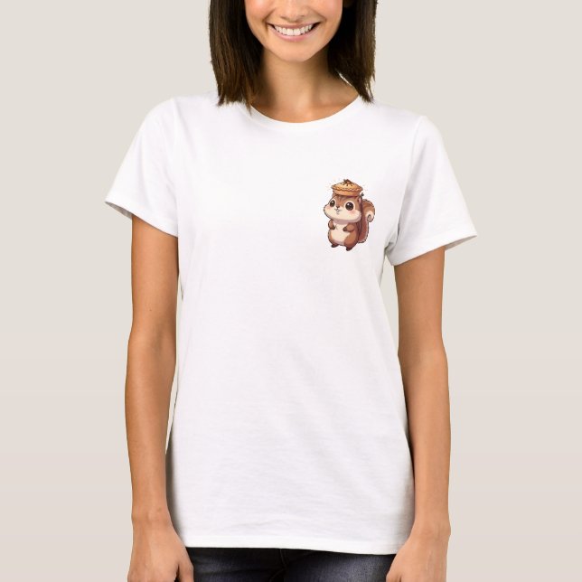 Adorable Chubby Squirrel Balancing Acorn Pie Hat T-Shirt (Vorderseite)