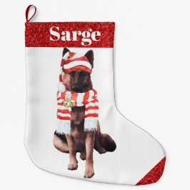 Adorable Deutscher Hirte in Weihnachtsmannmütze Großer Weihnachtsstrumpf
