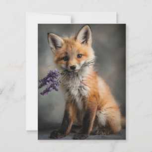 Adorable Fox Kit mit Lavendel-Blume Postkarte