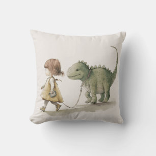 Adorable Girl zu Fuß Dinosaurier werfen Kissen