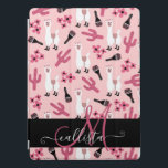 Adorable Pink White Llama Maraca Cactus Floral iPad Pro Hülle<br><div class="desc">Dieses niedliche und lustige Muster ist perfekt für die trendige Frau oder das trendige Mädchen. Auf einem einfachen, rosafarbenen Hintergrund mit handgezeichnet Illustrationen von Bubenlegum-Rosa-, Weiß- und Schwarzlamas, gemusterten Marakas, Kakteen und Blume. Es ist bezaubernd, lustig, spielerisch, einzigartig und cool! ***WICHTIGE HINWEIS FÜR DESIGN: Für individuelle Designanfragen, wie z.B. passende...</div>