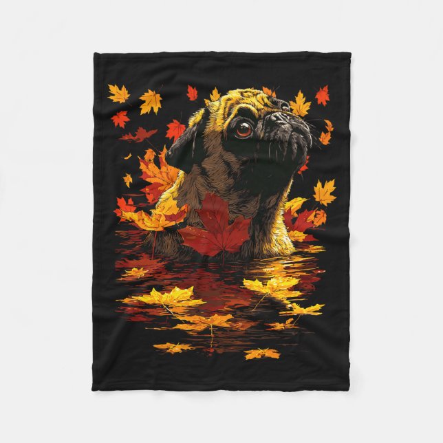 Adorable Pug With Forest Leaves Cozy Autumn Dog Fa Fleecedecke (Vorderseite)