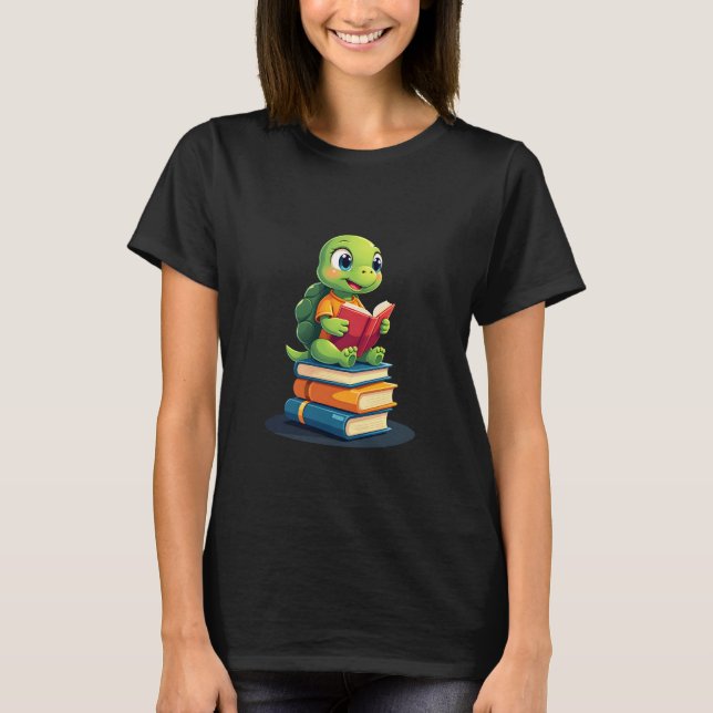 Adorable Turtle Reading Books (1) T-Shirt (Vorderseite)