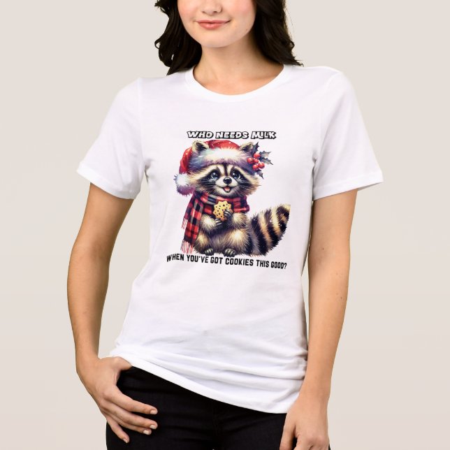 Adorable Waschbären, die eine Weihnachtsmannmütze  Tri-Blend Shirt (Vorderseite)