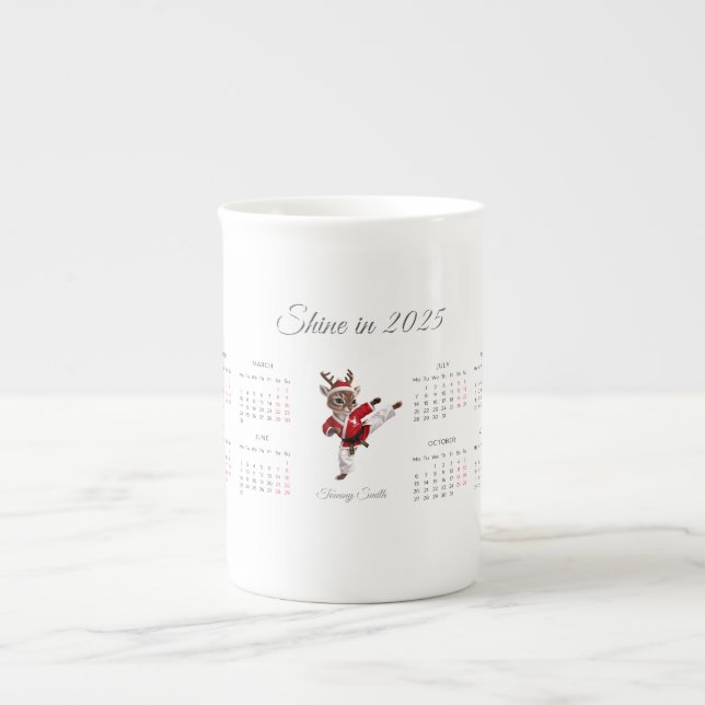 Adorable White Rentier Custom 2025 Calendar Prozellantasse (Vorderseite)