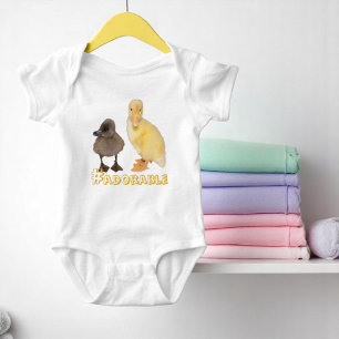 Adorable Yellow and Gray Ducklings Fotografie Baby Strampler