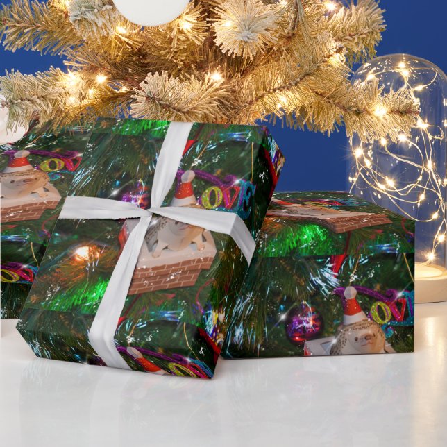 Adorables Christmas Igel auf einem Baum Geschenkpapier (Feiertage)