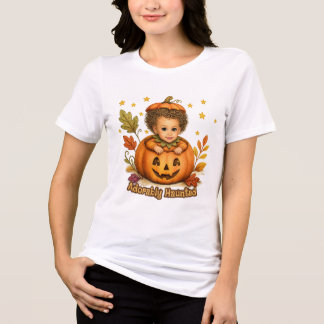 Adorably Haunted - Süßes Baby im Kürbis Tri-Blend Shirt
