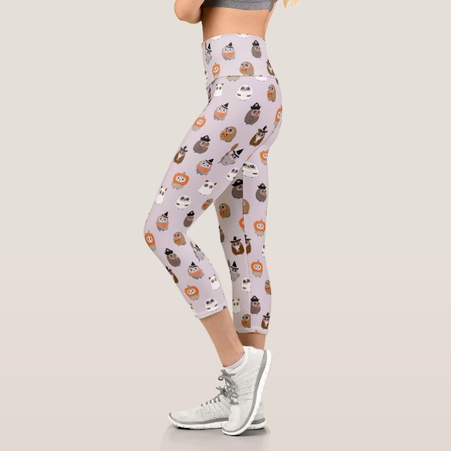 Adortable Halloween Owls Pattern Capri Leggings (Links)