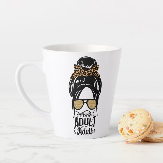 ADULTE DU CAFÉ MUG (En situation)
