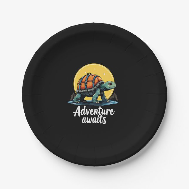 Adventure Awaits is Hiking Adventures is Outdoor A Pappteller (Vorderseite)