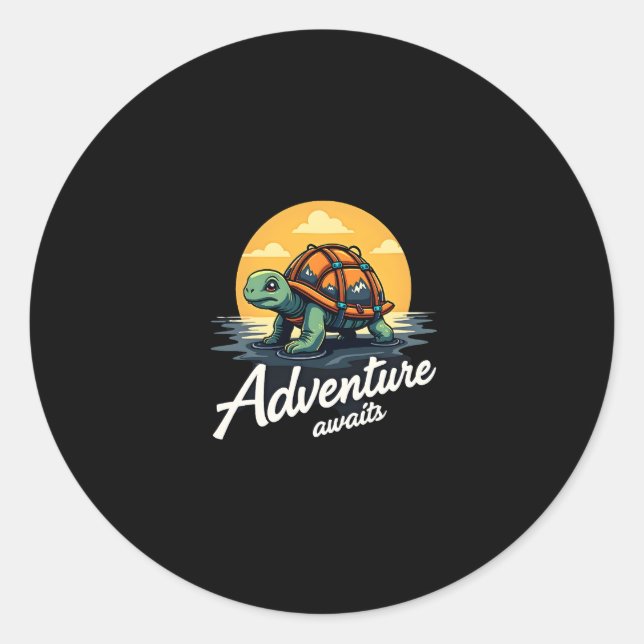 Adventure Awaits is Hiking Adventures is Outdoor A Runder Aufkleber (Vorderseite)