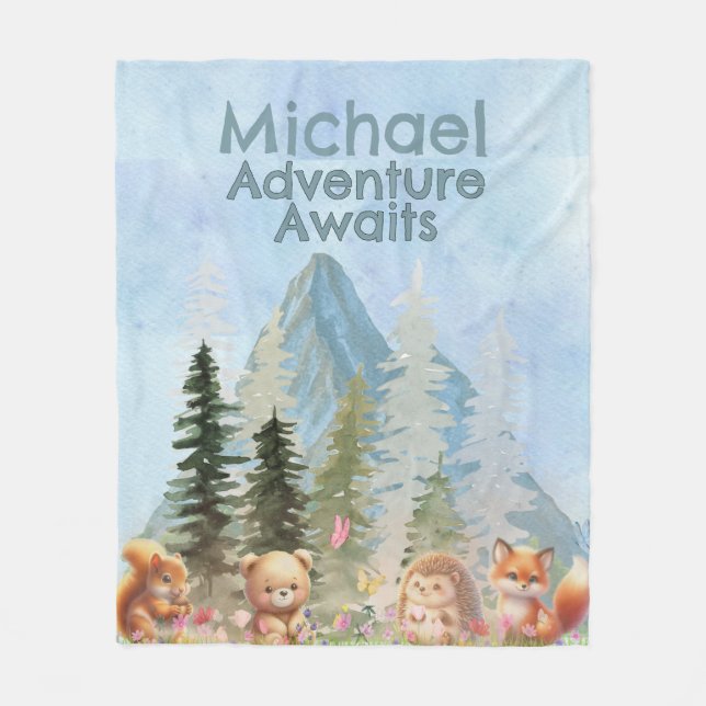 Adventure Awaits Personalized Woodland Animal Gift Fleecedecke (Vorderseite)