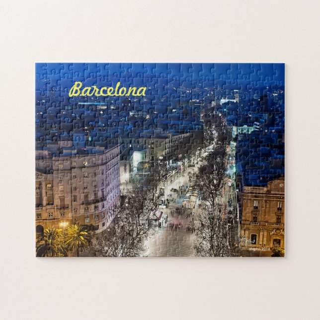 Aereal night view of die Allee in Barcelona, (Horizontal)