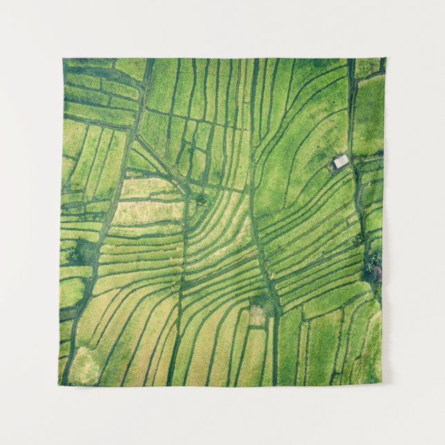 Aerial photography of green farm field wandteppich (Vorderseite)