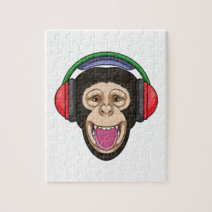 Affe bei Musik mit Kopfhörer