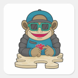 Affe im Poker mit Poker-Karten & Sonnenbrille Quadratischer Aufkleber