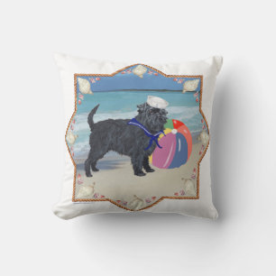 Affenpinscher am Strand Wurfkissen Kissen