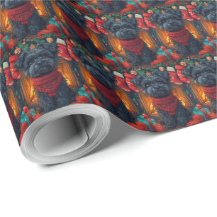 Affenpinscher-Hund mit Weihnachtsgeschenken Kamin Geschenkpapier