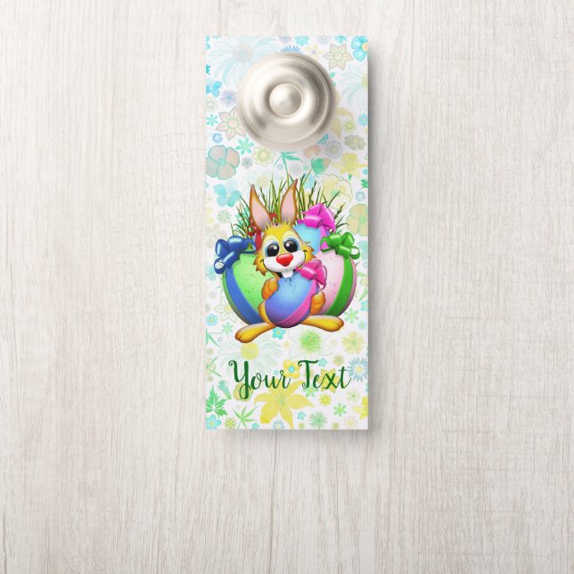 Affichette De Porte Funny Bunny biting an Easter Egg (Sur le bouton)