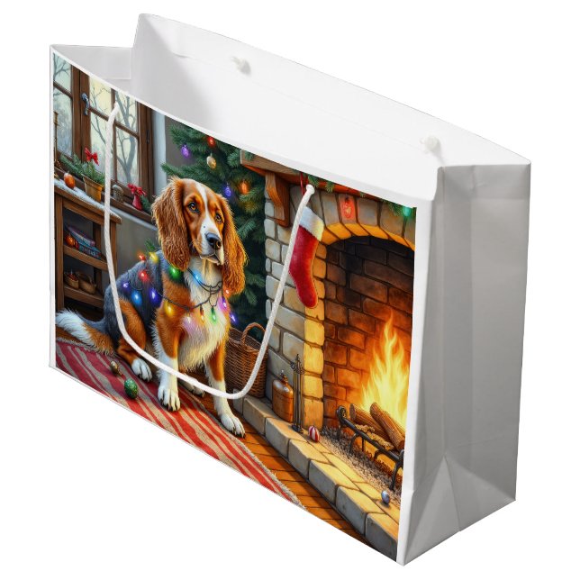 Afghan Hound Fireplace with Christmas Lights Große Geschenktüte (Vorderseite Schrägansicht)