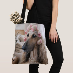 Afghanischer Windhund mit rosa Lockenwicklern Tasche